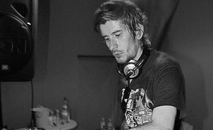 Zagrał „Nightcall” na igrzyskach w Paryżu. DJ Kavinsky nie żyje