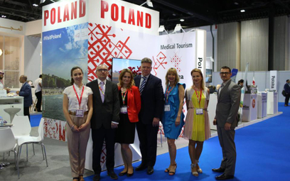 Polskie stoisko odwiedził ambasador RP w Zjednoczonych Emiratach Arabskich Robert Rostek