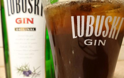 Gin Lubuski to jedna z najbardziej znanych regionalnych marek. Choć powstaje dziś w Toruniu, produce