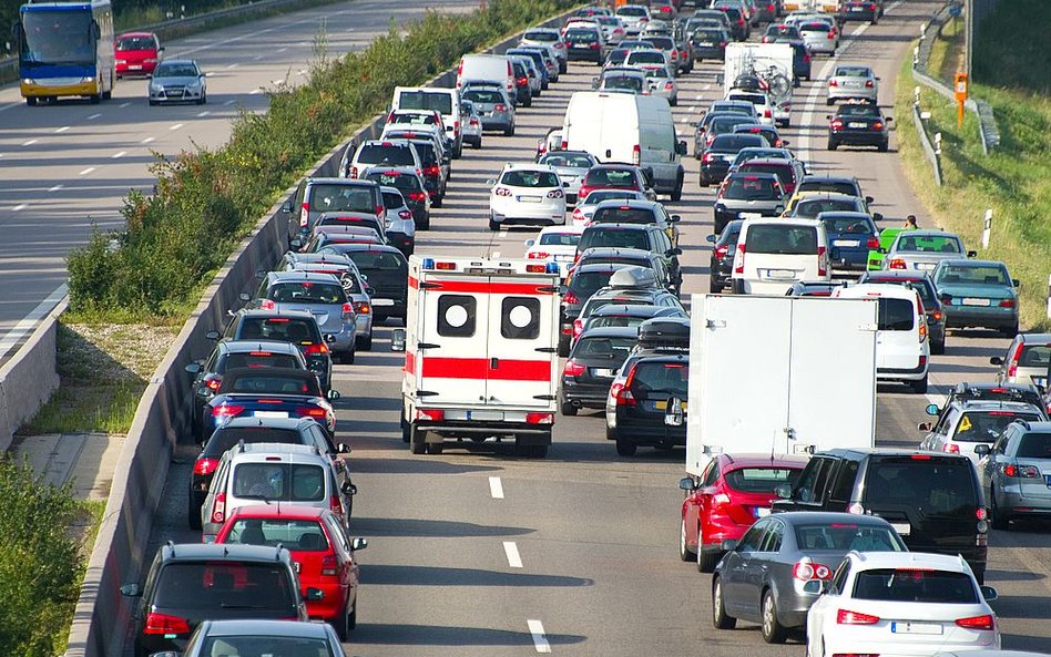 Mandaty za blokowanie korytarzy życia