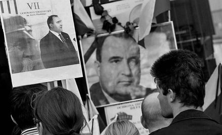 Mieszkańcy Kielc oddali hołd Przemysławowi Gosiewskiemu, który zginął w katastrofie