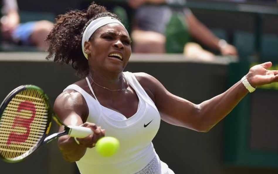 Serena Williams, która w Londynie broni tytułu, jest już w drugiej rundzie.