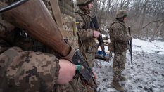 NYT dotarł do audytów ukraińskiego systemu zamówień obronnych. Tylko w 2024 roku Ukraina straciła 1,