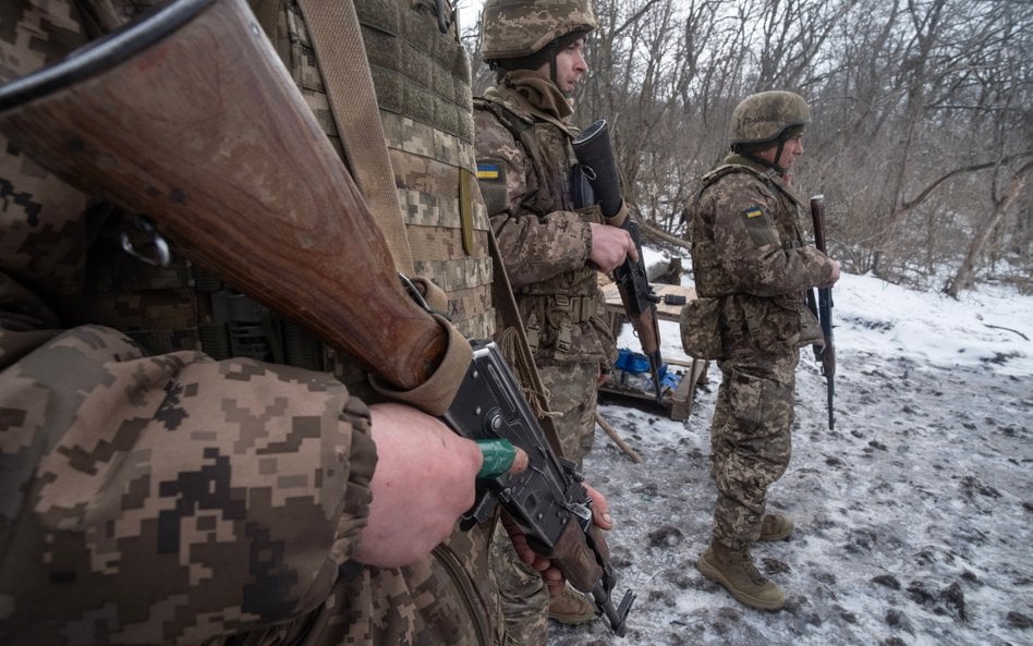 NYT dotarł do audytów ukraińskiego systemu zamówień obronnych. Tylko w 2024 roku Ukraina straciła 1,2 mld dol.