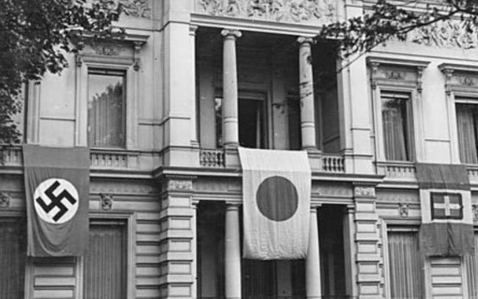 Ambasada Japonii w Berlinie po podpisaniu Paktu Trzech, koniec września 1940 r.