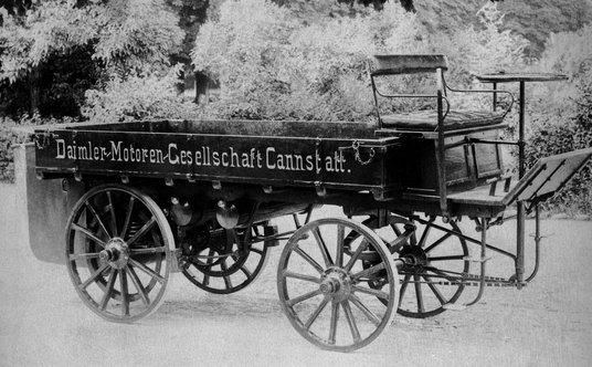 Pierwsza ciężarówka Daimler-Motoren-Gesellschaft z 1896 roku