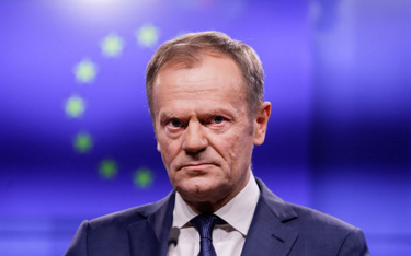 Politico.eu: Wczoraj wpis o "piekle", dziś Tusk krytykuje Rumunię