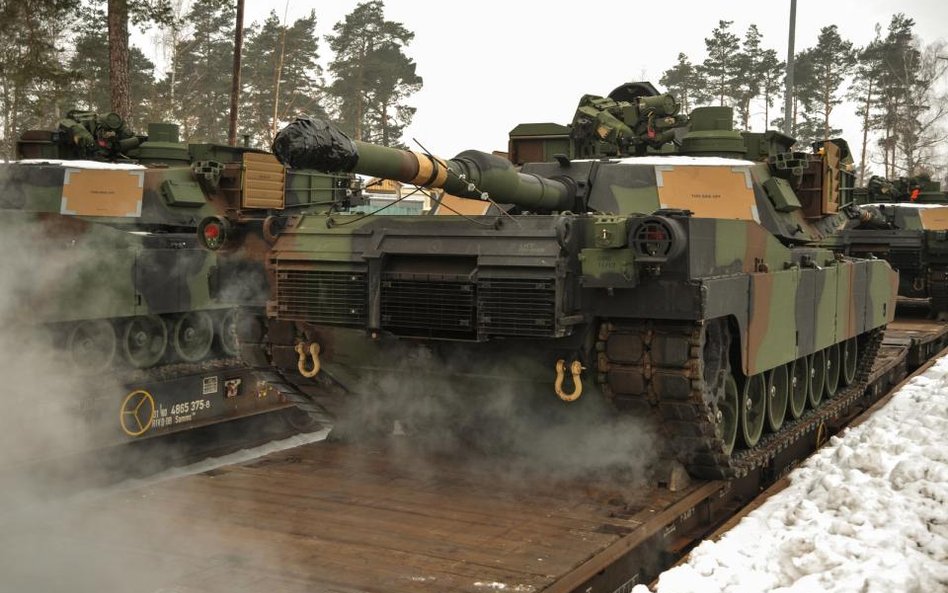 Amerykańskie czołgi M1A1 Abrams w Niemczech (Fot. 7thArmyJMTC / Foter / CC BY)