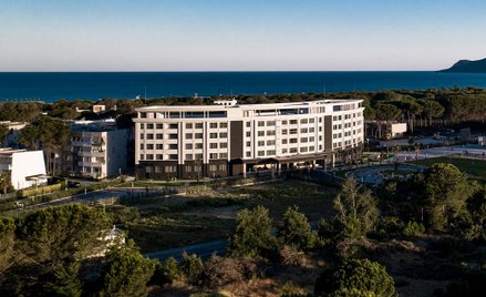Accor otwiera Mövenpicka w Albanii
