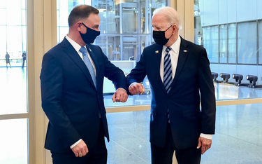 Joe Biden ratuje relacje z Polską