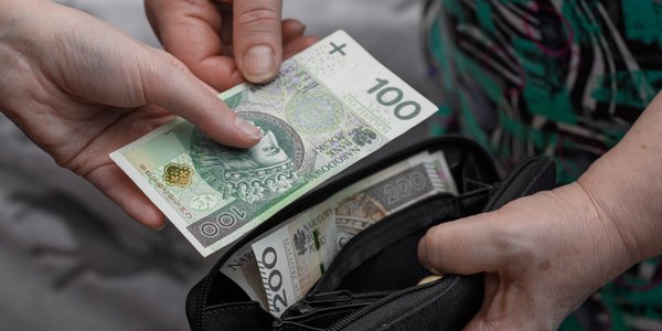 Znamy ofertę obligacji na sierpień. MF tnie oprocentowanie