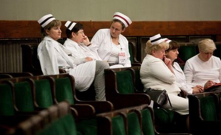 Pielęgniarki chcą odwołania Arłukowicza