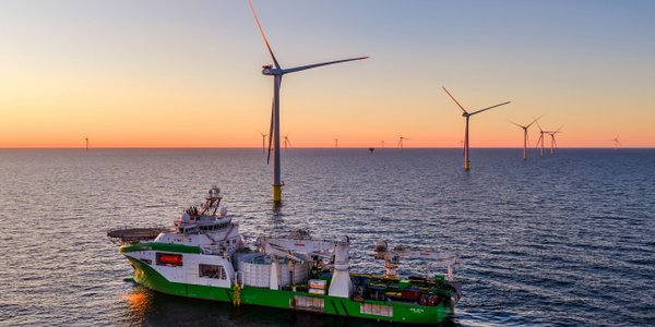 Poland's 2040 energy plan: 18 GW offshore wind, 40 GW solar and nuclear