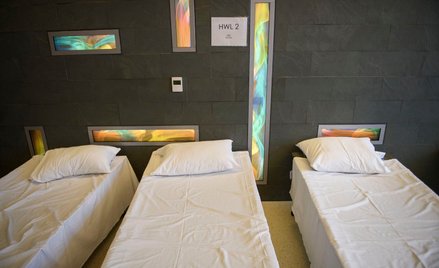 Raport Ministerstwa Zdrowia: Spada liczba pacjentów i osób wymagających respiratorów