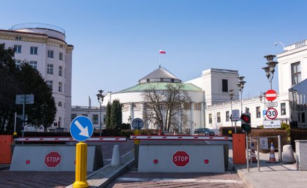 Dąbrowska: Kto uwierzy, że posłowie chcieli przerwy