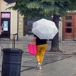 Początek tygodnia przyniesie ochłodzenie i deszcz, ale już w sobotę zrobi się cieplej