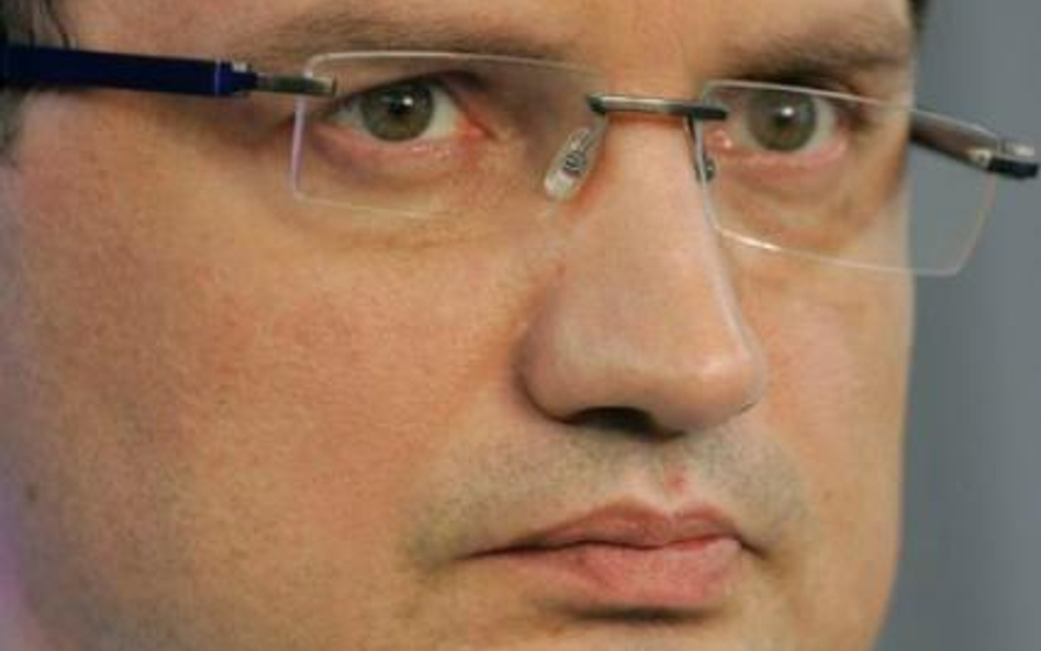 Szef sztabu krytykuje Ziobrę. Ten się broni