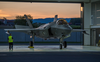 Amerykańskie F-35A Lightning II w bazie Payerne w Szwajcarii. Fot./ Federalny Departament Obrony, Oc