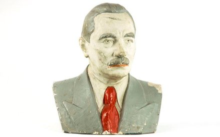 Popiersie Bolesława Bieruta