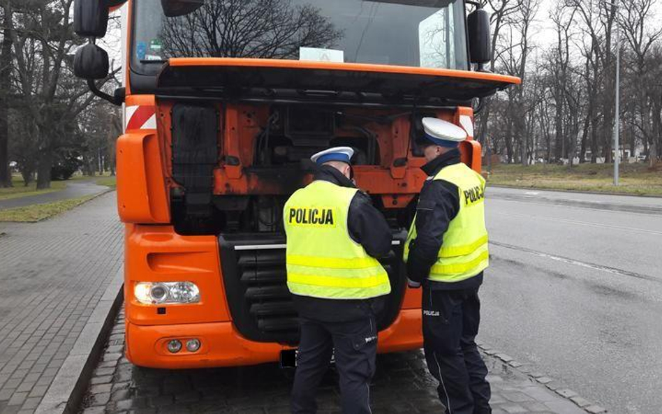 Policja walczy ze smogiem