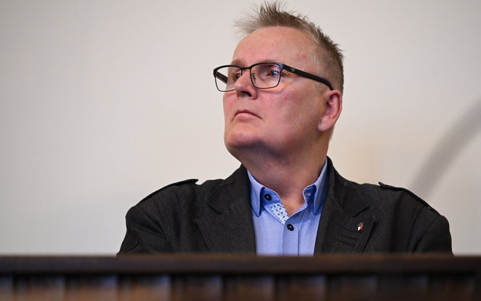 Waldemar Bonkowski na sali sądowej