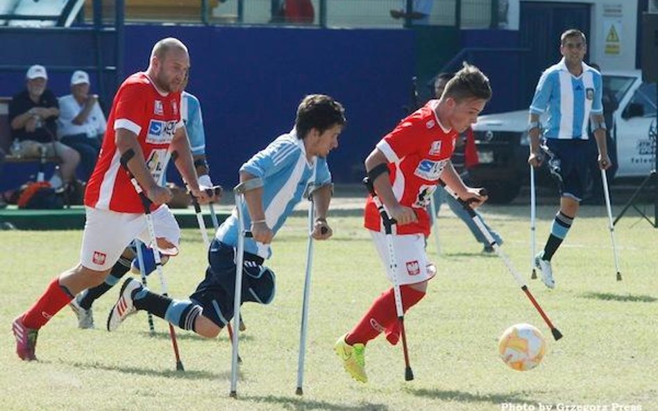 Ampfutbol: brawo Polska!