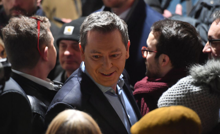 Michał Adamczyk, na drugim planie z prawej Samuel Pereira