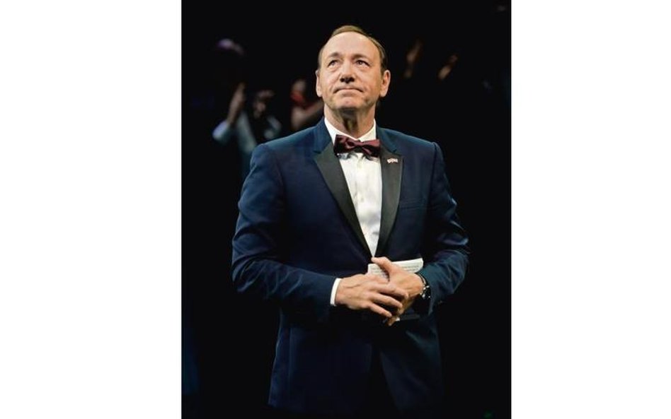 Kevin Spacey na gali w Old Vic Theatre w Londynie, 2015 r., u szczytu sławy i przed bojkotem środowi