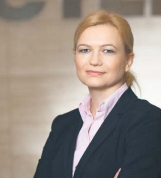 Izabela Owczarek, zarządzająca w MetLife TFI.