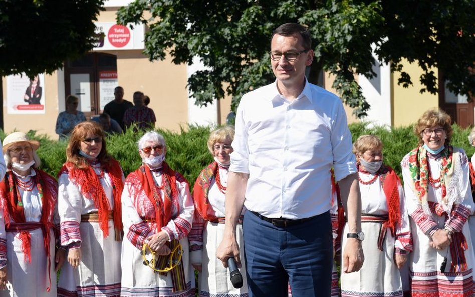 Premier Mateusz Morawiecki mocno zaangażował się w kampanię kandydata PiS