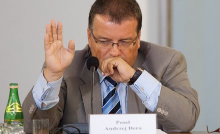 Andrzej Dera: Tusk jest hegemonem, wyrżnął przeciwników w cichości gabinetów