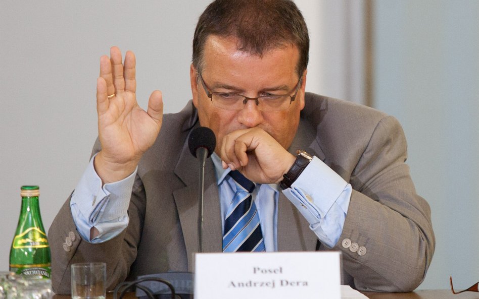Andrzej Dera: Tusk jest hegemonem, wyrżnął przeciwników w cichości gabinetów