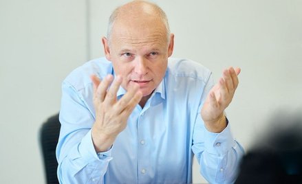 Sebastian Ebel poprowadzi TUI przez kolejne cztery lata