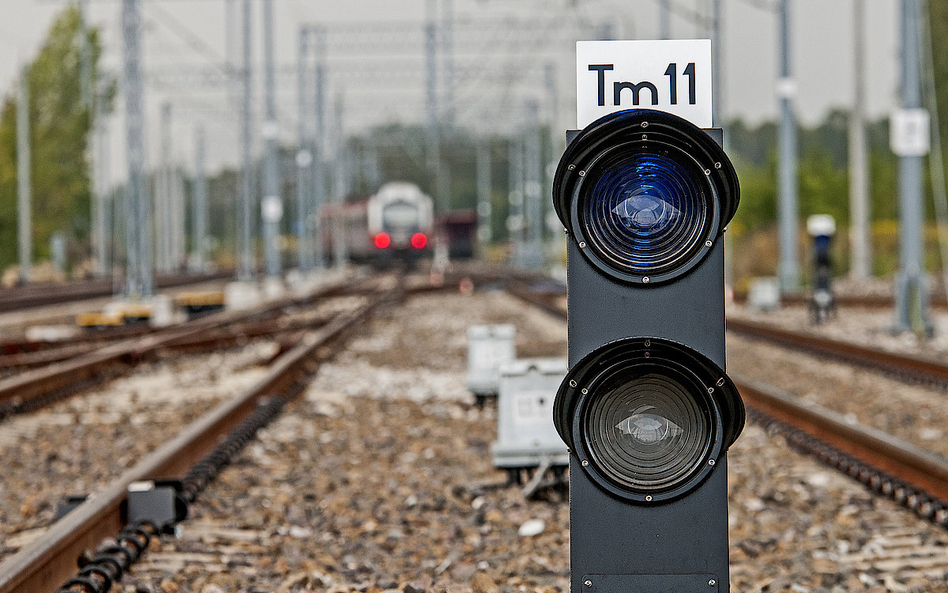 Inwestycje kolejowe na Podkarpaciu: po szynach do metropolii