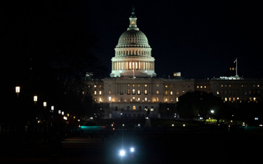 USA: Znów szturm na Kapitol? Izba Reprezentantów odwołuje sesję
