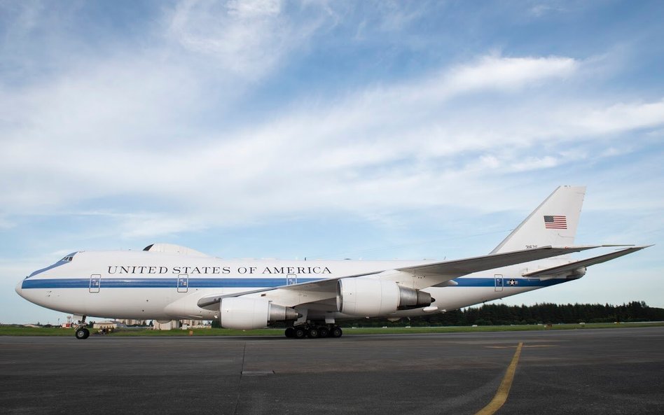 Samolot dowodzenia strategicznego Boeing E-4B. Fot./USAF.