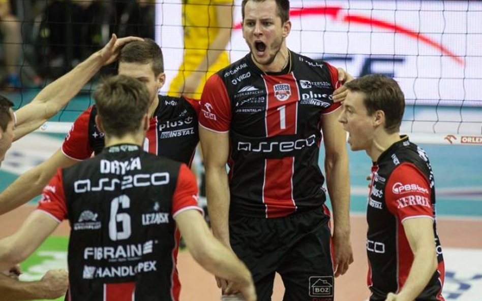 Bartosz Kurek za jeden sezon w Japonii zarobi 600 tysięcy dolarów