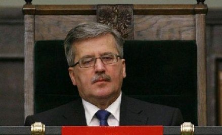 Bronisław Komorowski odesłał rządową ustawę do TK