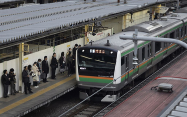 Japońska kolej prosi o wybaczenie. Jej pociąg odjechał 25 sekund za wcześnie