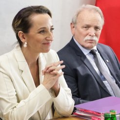 Kandydaci na stanowisko Rzecznika Praw Obywatelskich: Sylwia Gregorczyk-Abrami Adam Borowski podczas