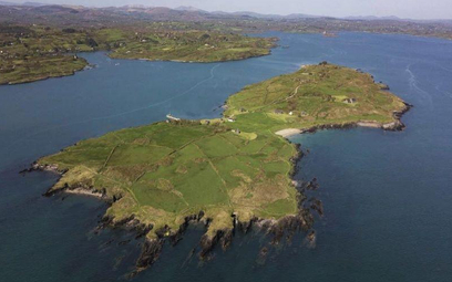 Wyspa u wybrzeży Irlandii sprzedana za miliony. Kupiec jej nie nawet nie oglądał