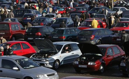 Import starych aut ma być drogi