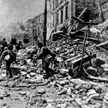 Katastrofa, jaką wywołało powstanie, przeszła nasze najgorsze przewidywania - mówi Aronson. Warszawa