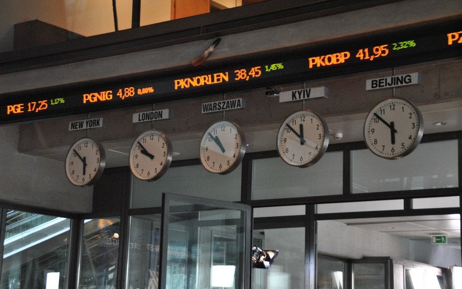 Indeksy GPW odrabiają straty