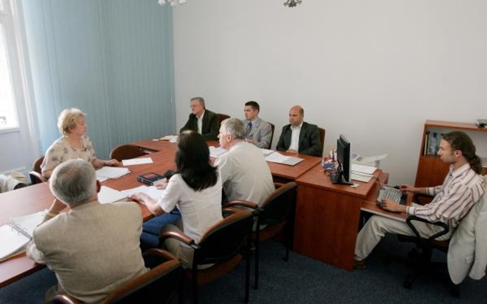 Grupowe polisy tylko w przetargu