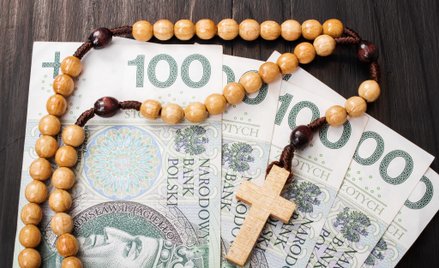 Ulga na darowizny kościelne dla liniowców? Ekspert: Zaryzykować i skorzystać