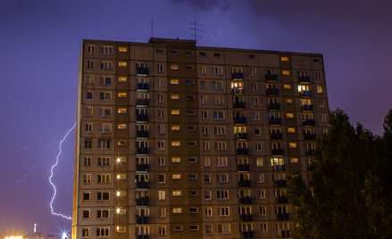 Dziurawa ustawa w sprawie cen energii. Mieszkańcy bloków zapłacą krocie
