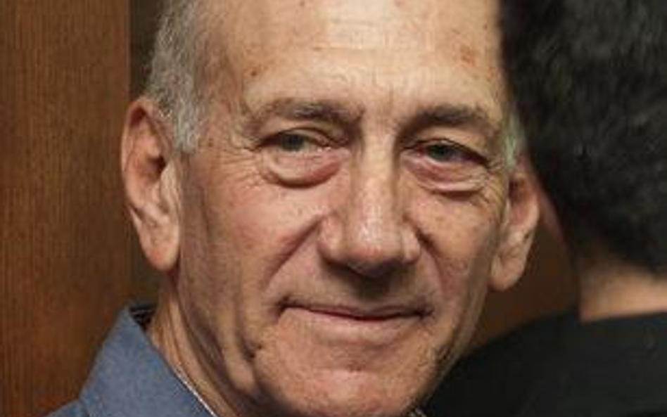 Ehud Olmert (68 lat) nie zna jeszcze wymiaru kary. Grozi mu więzienie