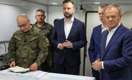 Władysław Kosiniak-Kamysz i Donald Tusk na granicy