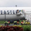 Samolot z ludźmi deportowanymi z USA wylądował na lotnisku Monrovia-Roberts w Liberii, 20 sierpnia 2